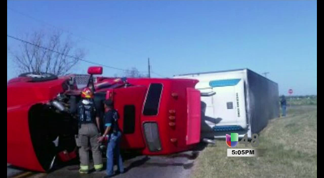 Tractor – Camión Pierde El Control Y Se Volcó En Elsa