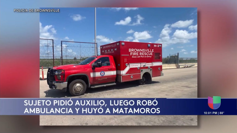 Robo de Ambulancia en Brownsville: Sospechoso Cruza a México en Fuga Dramática