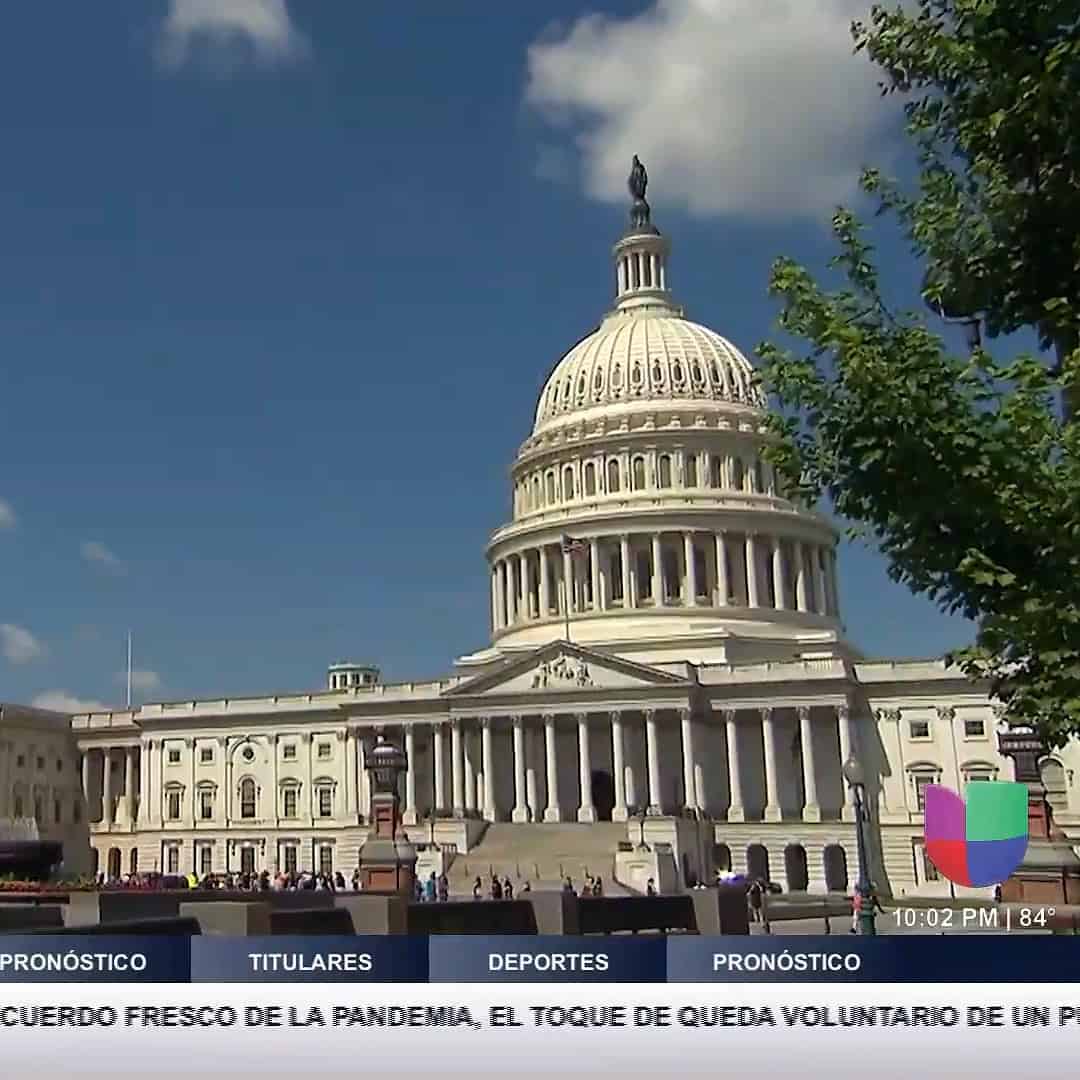 Juez de Texas Bloquea Temporalmente el Programa “Parole in Place” para Cónyuges de Ciudadanos