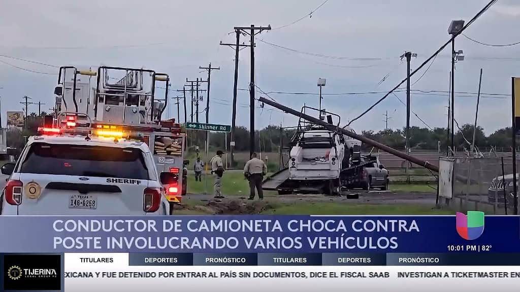 Accidente en Edinburg Involucra Camioneta y Varios Vehículos: Autoridades Investigan