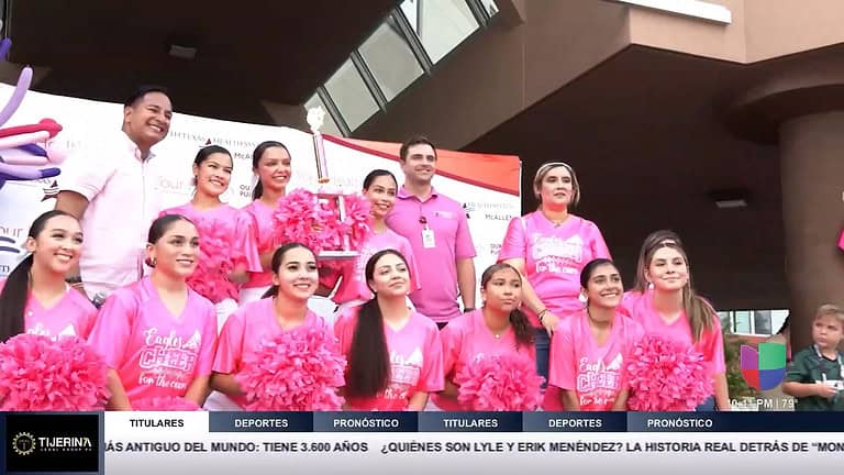 Piensa en Rosa: Desfile Anual del South Texas Health System para Crear Conciencia Sobre el Cáncer de Mama