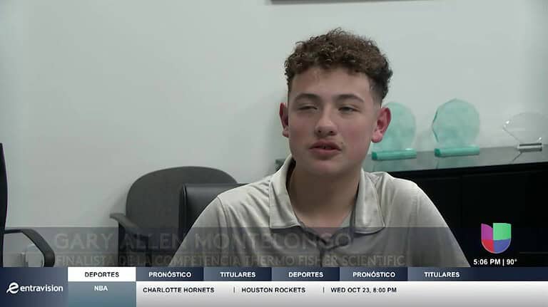 Estudiante de La Joya Clasifica a la Competencia Nacional de Ciencias