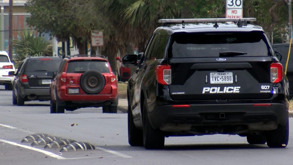 Arrestan a cuatro menores en Brownsville por posesión de vehículo robado