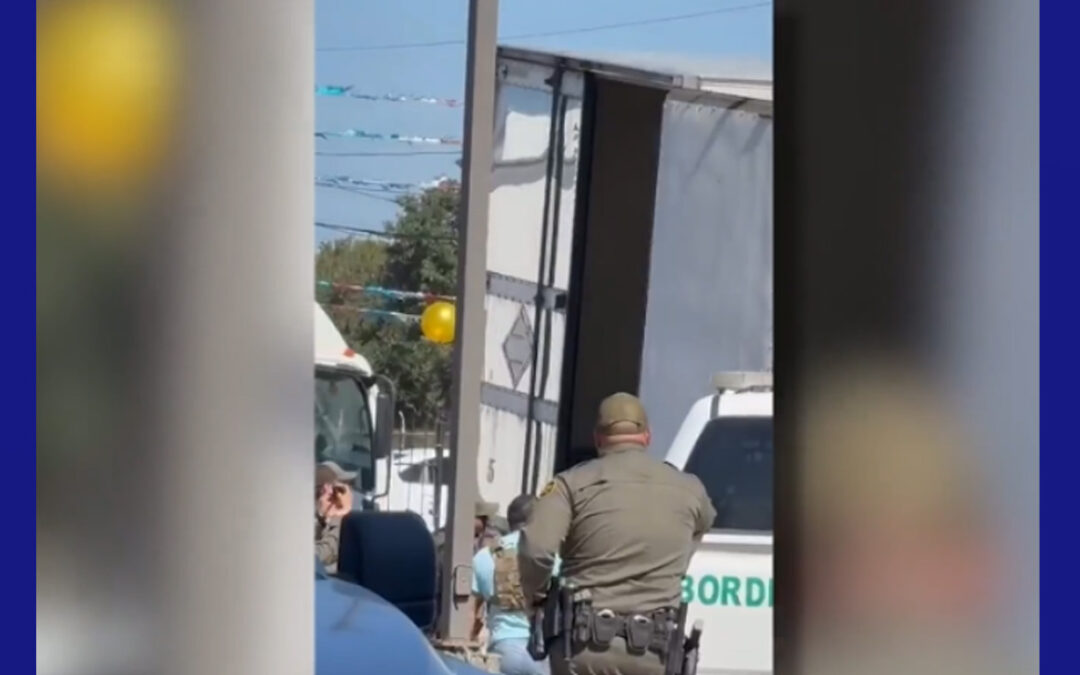 Parada de tráfico en McAllen deja detenidos a presuntos indocumentados