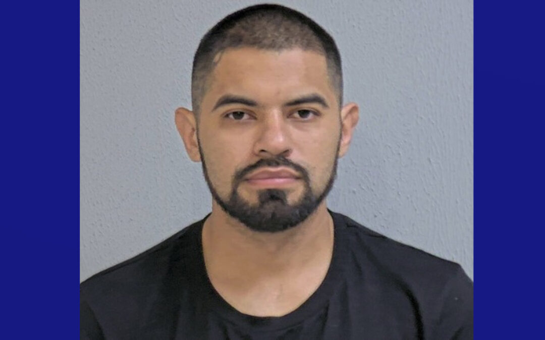 Buscan a hombre acusado de acoso y agresión en McAllen