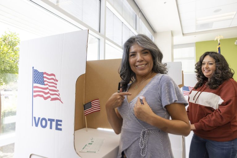 Elecciones Kansas 2025: Propuestas de Bonos Escolares Para Mejorar la Seguridad y Educación
