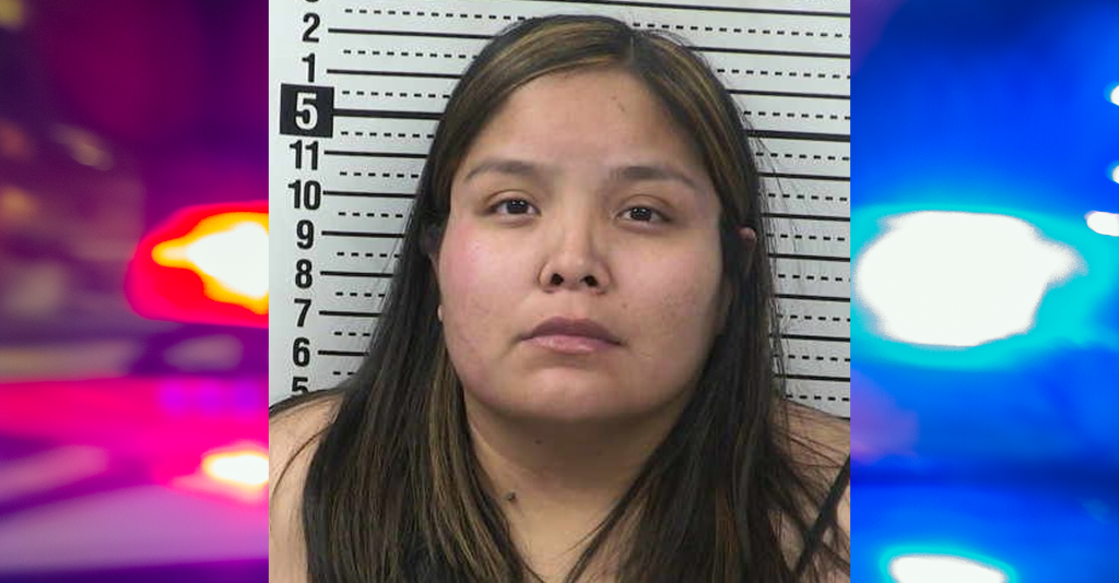 Mujer ebria causa accidente en Doña Ana y es arrestada con sus cuatro hijos