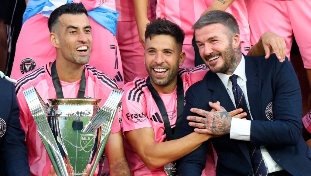 Sergio Busquets y Jordi Alba: Adiós al Fútbol como Campeones en Inter Miami
