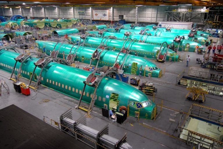Spirit AeroSystems enfrenta condena por más de $2 millones en caso de discriminación laboral