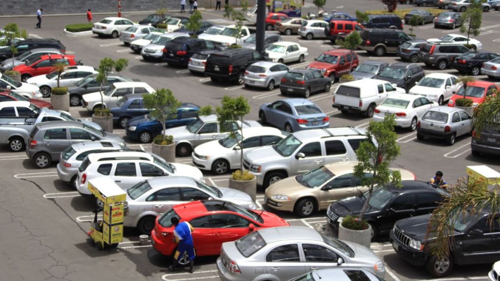 Estacionamientos Gratis en Plazas Comerciales de Puebla: Iniciativa para Atraer Clientes