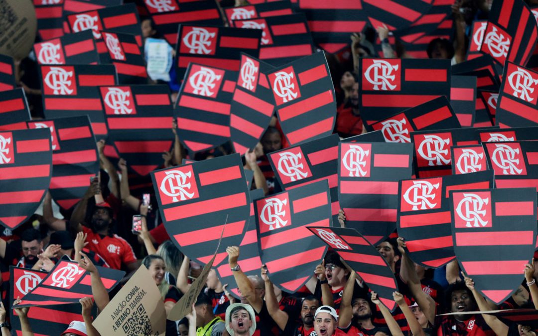 Flamengo Calienta el Partido Ante Cruz Azul con un Polémico Poster