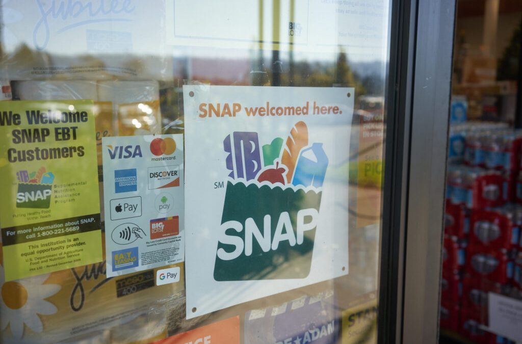 Incertidumbre en Colorado: ¿Se Afectará la Asistencia Alimentaria de SNAP por Fondos Federales?
