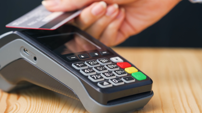 Ghost Tapping: La Nueva Estafa Bancaria que Amenaza Tu Seguridad Financiera