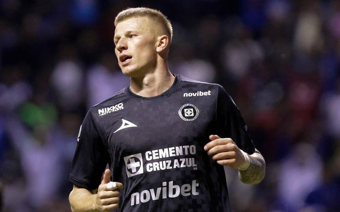 Mateusz Bogusz Continúa Ausente en la Novela Deportiva de Cruz Azul