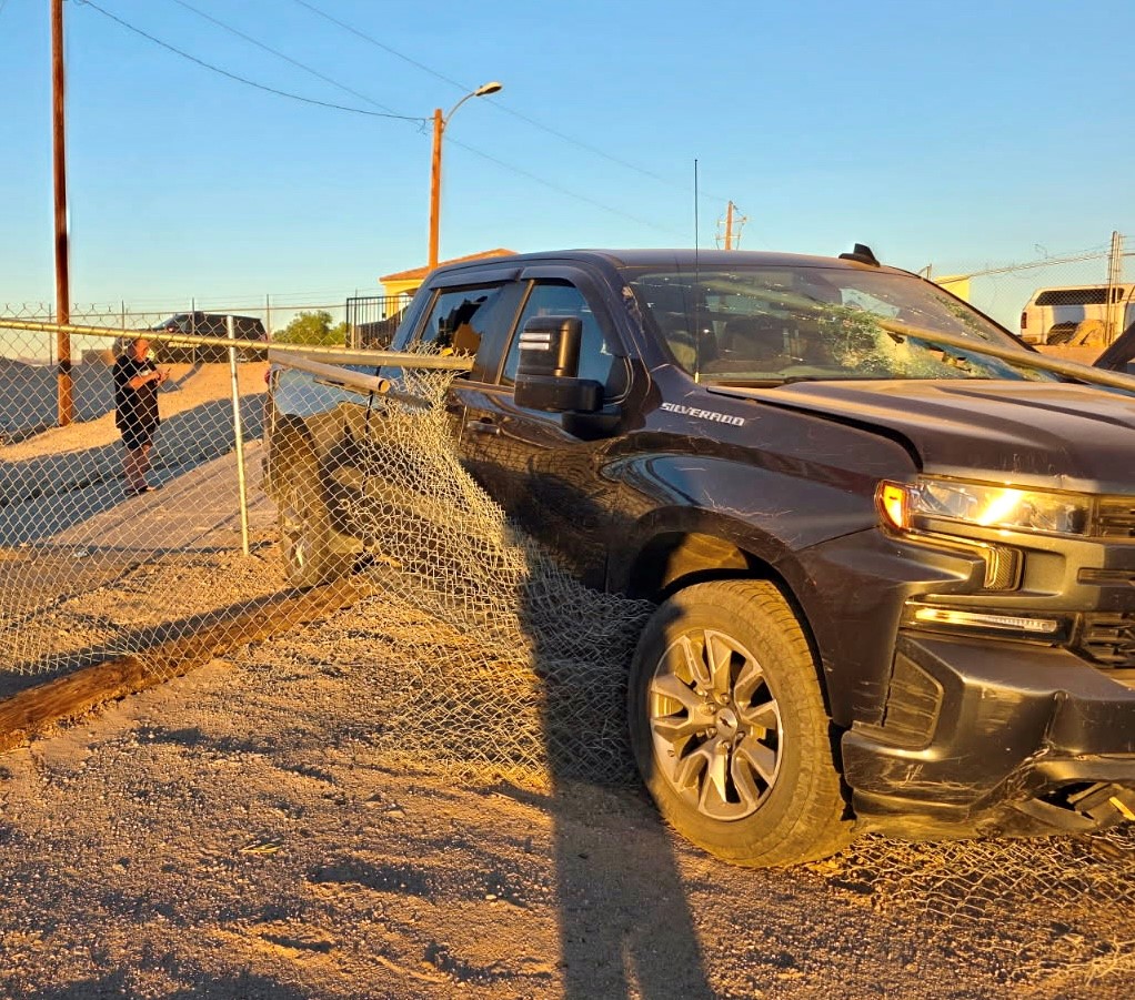 Accidente Fatal en Mohave Valley: Hombre de Fort Mohave Muere Tras Choque