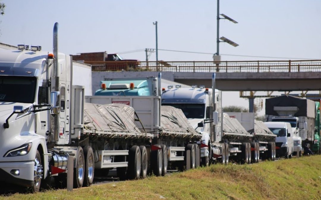 Actualización de Tráfico en la Autopista México-Querétaro: Choques y Cierres Viales en Vivo