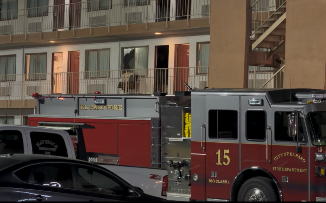 Incendio en El Paso: Bomberos Controlan Rápidamente el Go2 Inn & Suites