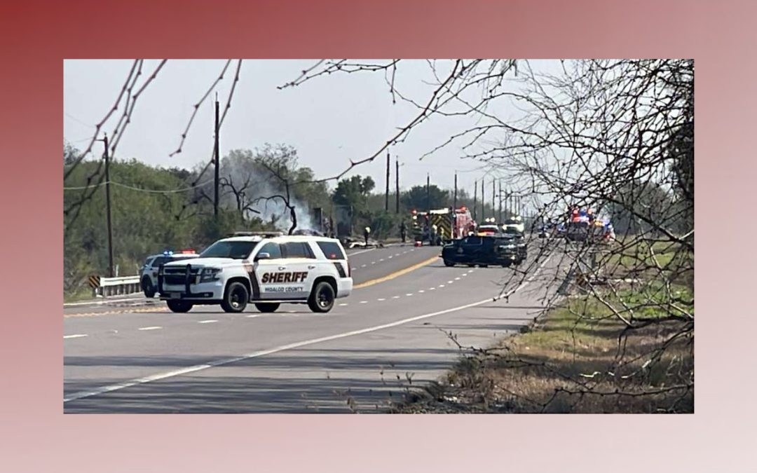 Accidente de tráiler provoca movilización de autoridades en Linn