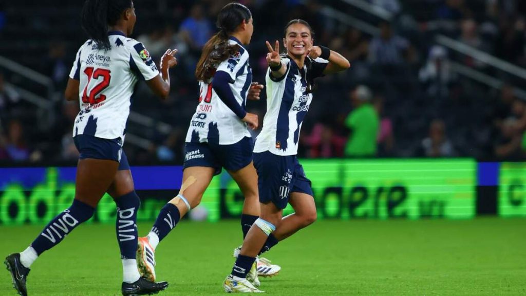 Rayadas Brillan con una Goleada en la Jornada 1 de la Liga MX Femenil ante Puebla