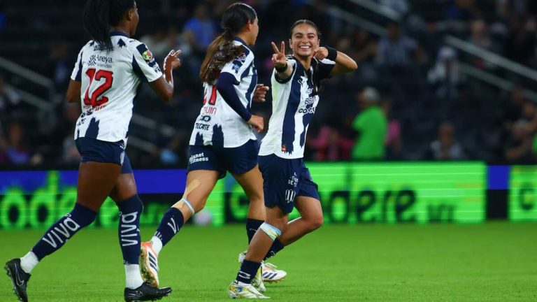 Rayadas Brillan con una Goleada en la Jornada 1 de la Liga MX Femenil ante Puebla