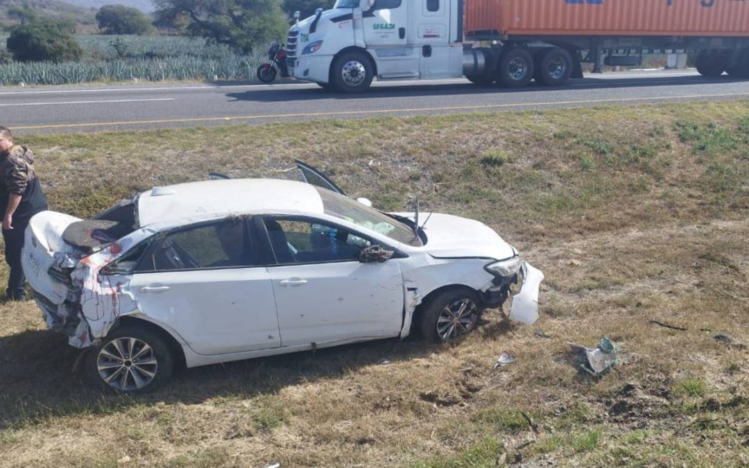 Accidente Fatal: Volcadura en Michoacán Deja Varios Heridos de Gravedad