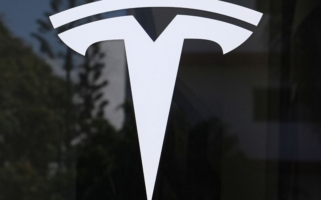 Tesla Pierde su Dominio Global en Vehículos Eléctricos tras un 2025 con Caída en Ventas