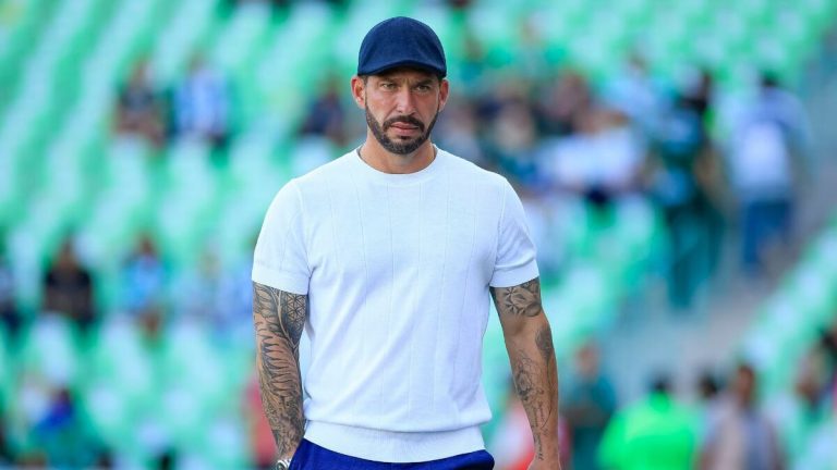Superliga China: Un multicampeón exentrenador de Atlas y Querétaro asume el timón