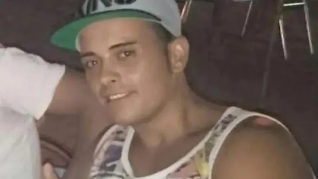 Streamer muere tras un desafío extremo: consumo de drogas y alcohol en Año Nuevo