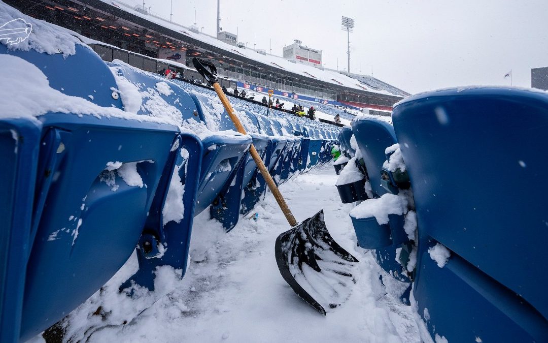 Los Bills Invitan a sus Aficionados de McAllen a Limpiar la Nieve del Highmark Stadium: ¡Descubre los Beneficios!