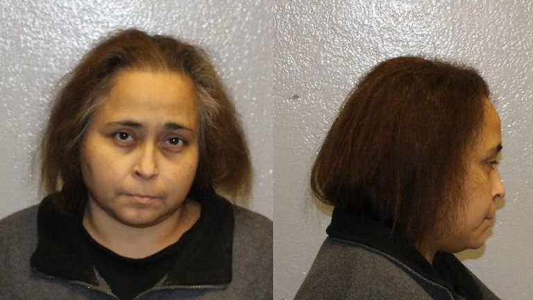 Arrestan a mujer en Edinburg por presunta agresión a un niño de un año en guardería