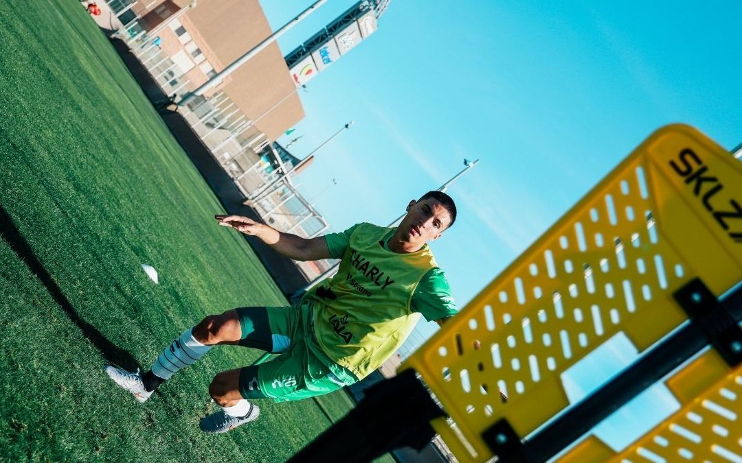 Santos se prepara para el duelo crucial contra Necaxa