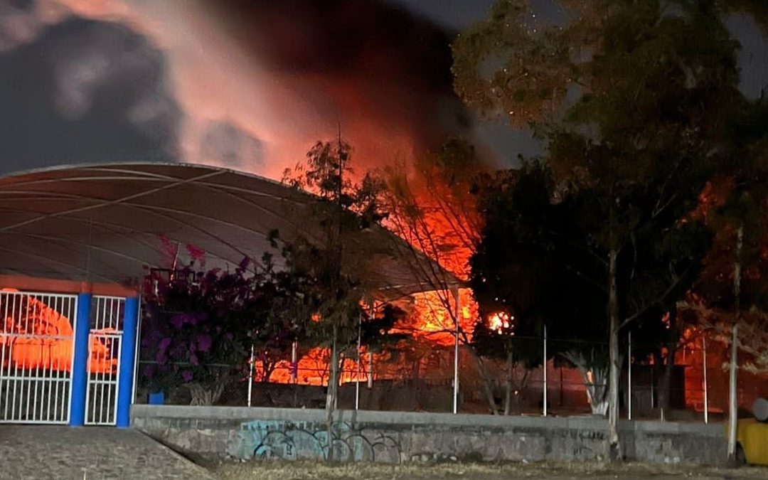 Incendio en Guanajuato: Aula de SABES en Sauceda sufre pérdida total