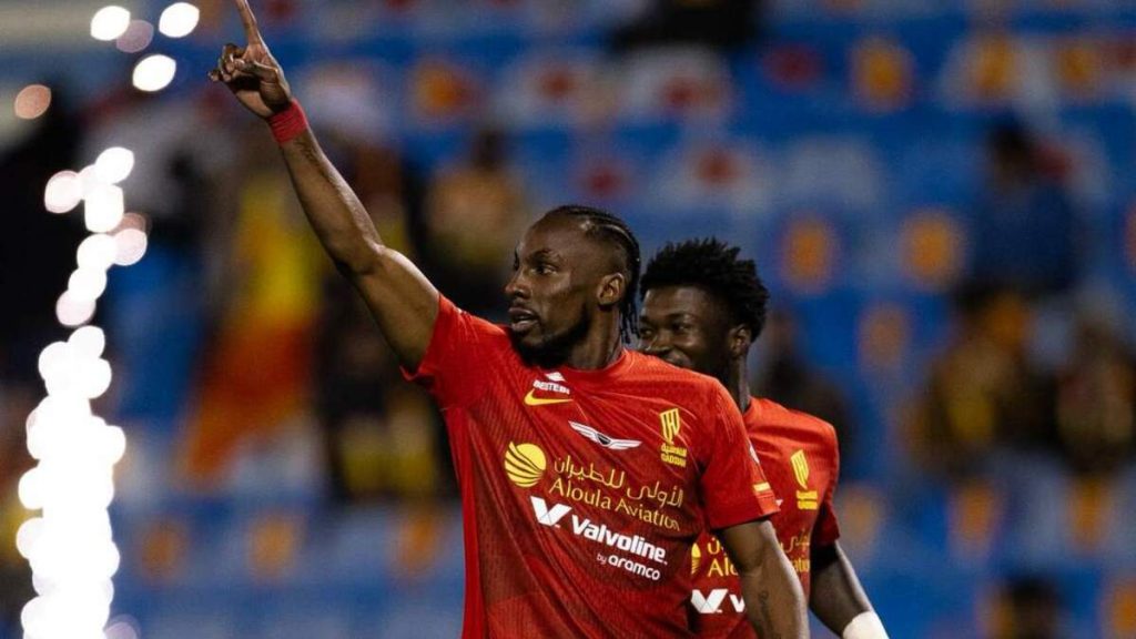 Julián Quiñones anota gol destacado con Al-Qadisiyah FC en solo 15 segundos