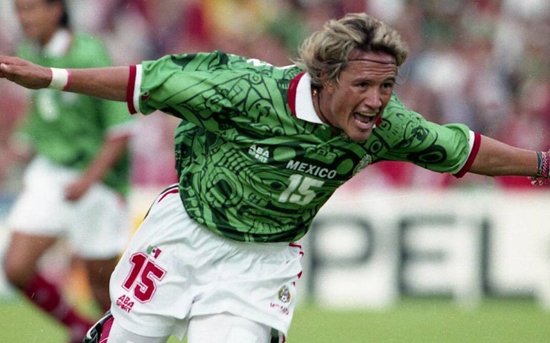 ¡Revive la Historia! El icónico jersey de México de Francia 98 disponible nuevamente por Aba Sport