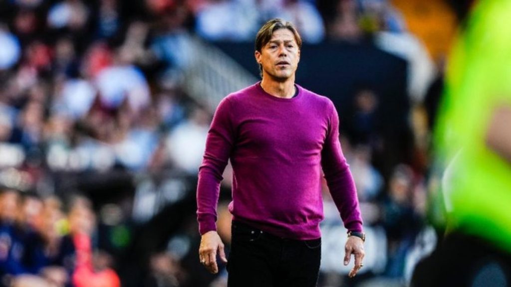 Matías Almeyda en Sevilla: ¿Su futuro en riesgo por rumores de compra de Sergio Ramos?