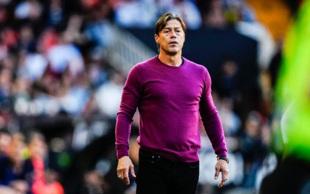 Matías Almeyda en Sevilla: ¿Su futuro en riesgo por rumores de compra de Sergio Ramos?
