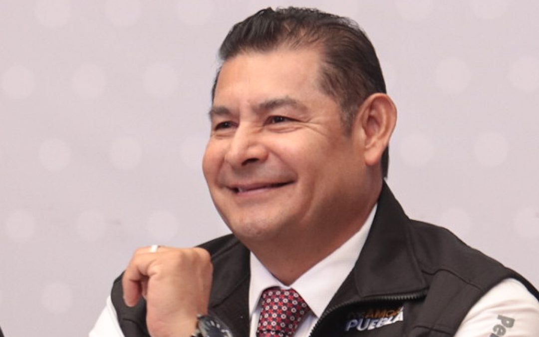 Armenta Critica la Falta de Acción de Alcaldes en el Triángulo Rojo Contra Deshuesaderos de Vehículos