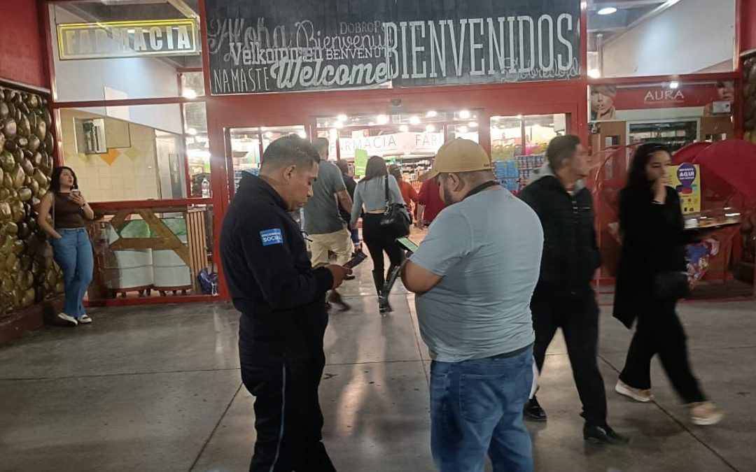 Crédito emocional: exempleado de supermercado en Torreón se prende fuego tras una crisis