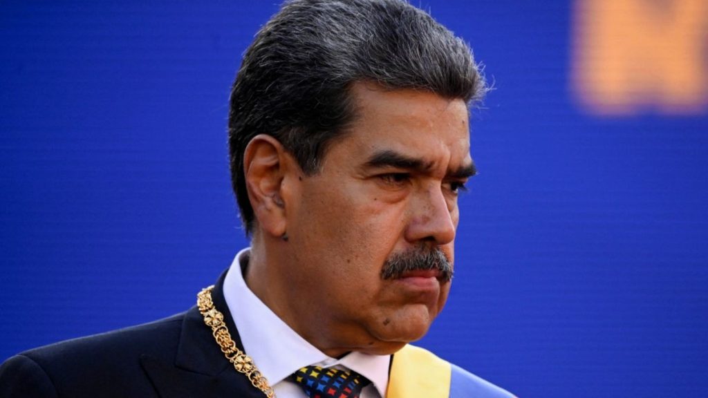 Venezuela: La Unión Europea Ataca Base Militar y Detiene a Nicolás Maduro
