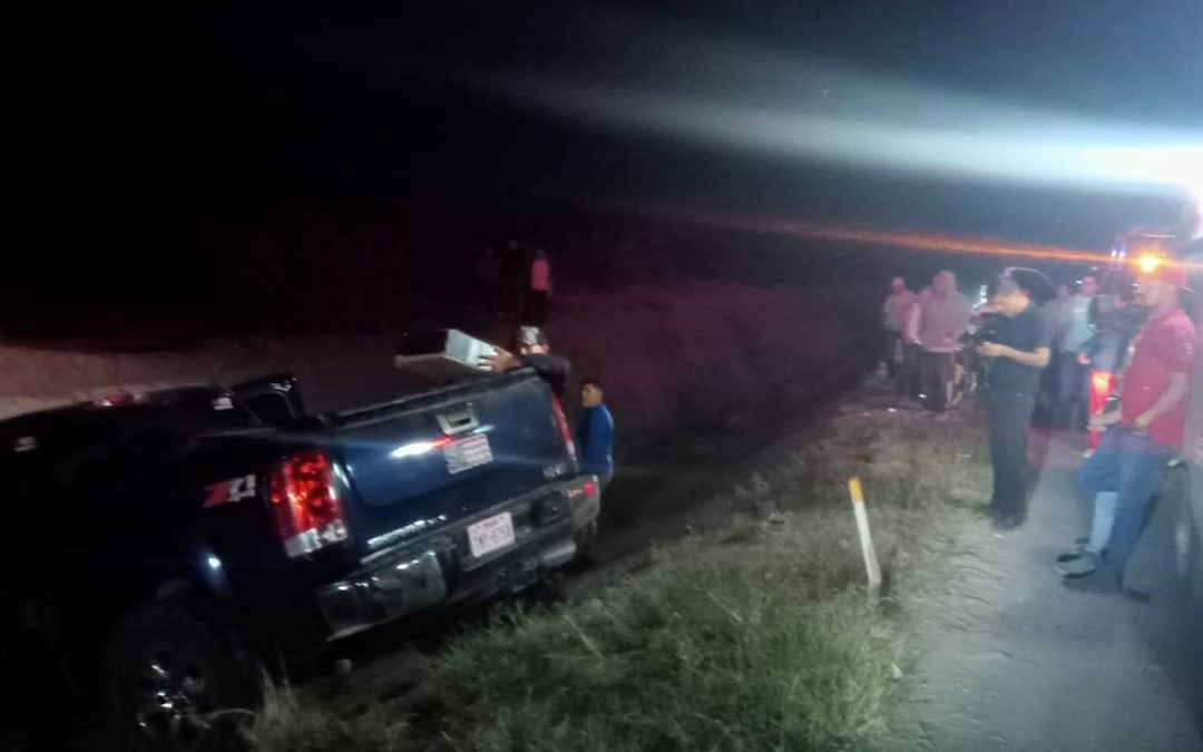 Conductor Pierde Control y Cae a Canal de Riego en San Pedro: Un Accidente Impactante