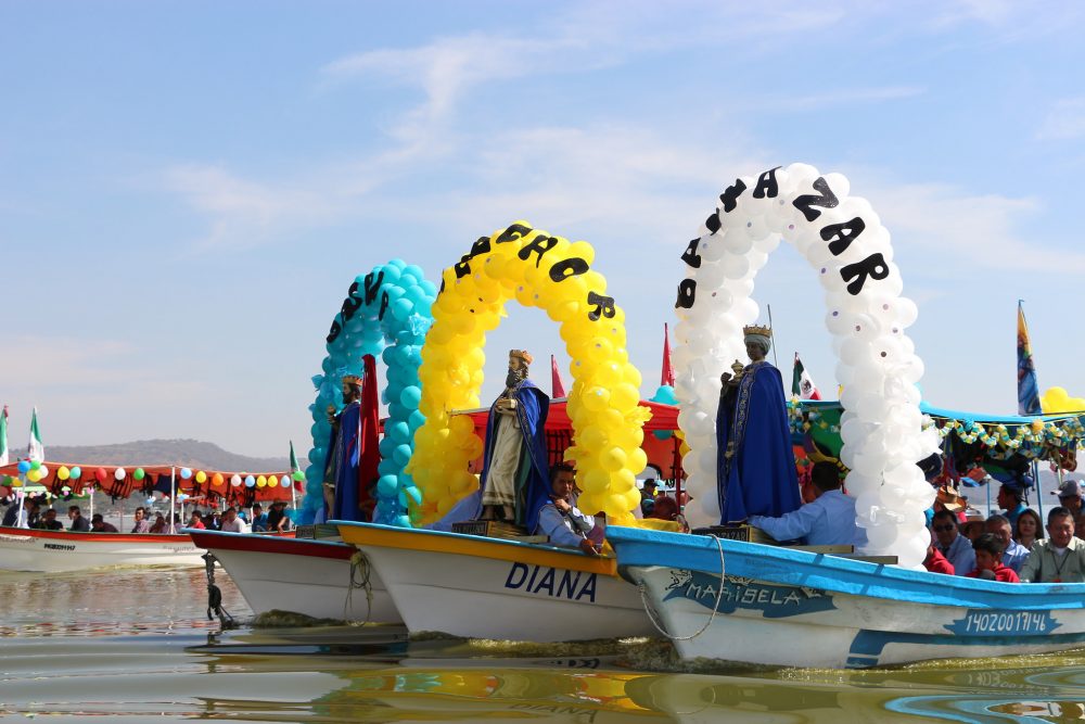 Recorridos de Santos Reyes en Cajititlán 2026: Fechas y Tradiciones Imperdibles