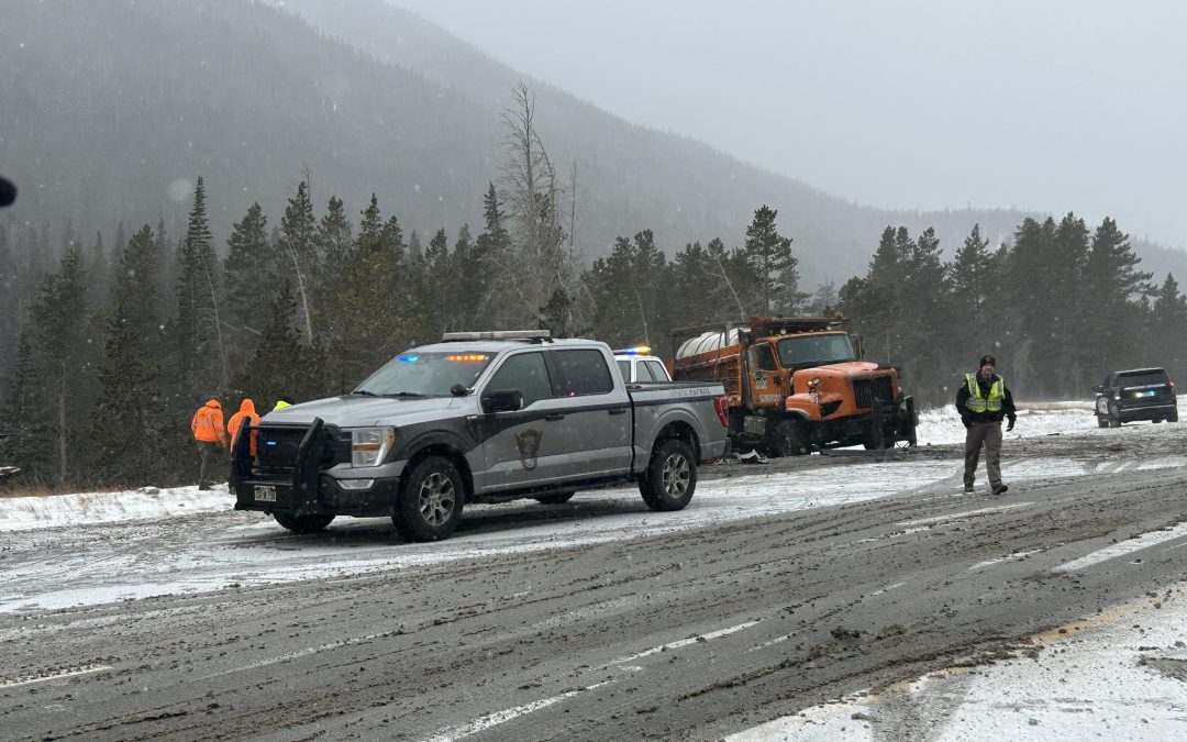 Accidente I-70 en Clear Creek County: Un muerto y ocho heridos en choque de camionetas