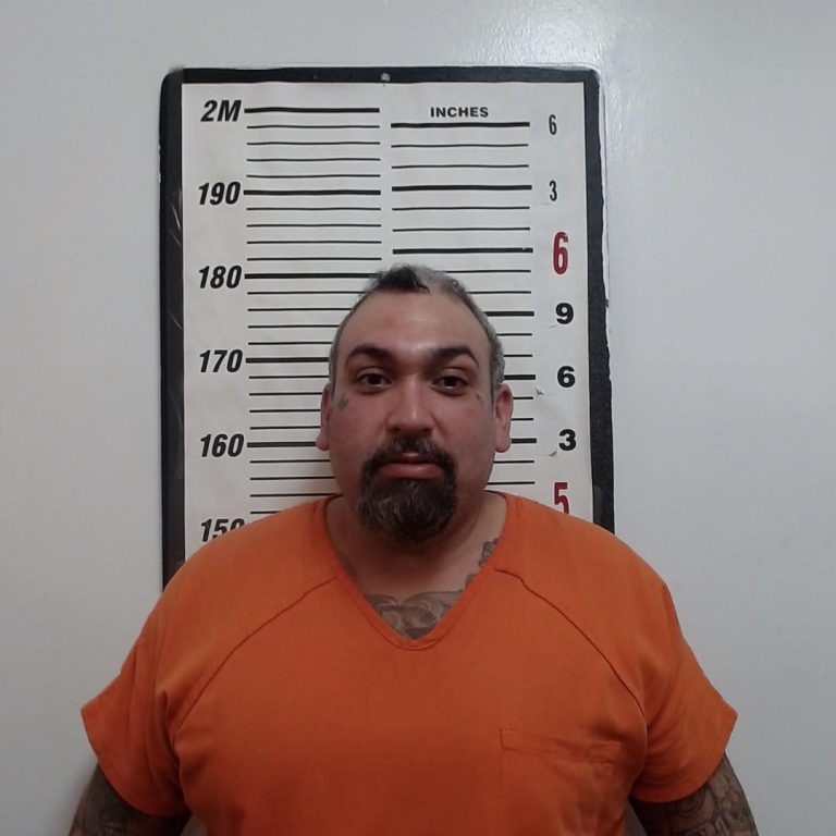 Hombre es arrestado tras disparar hacia una vivienda en el condado de Starr