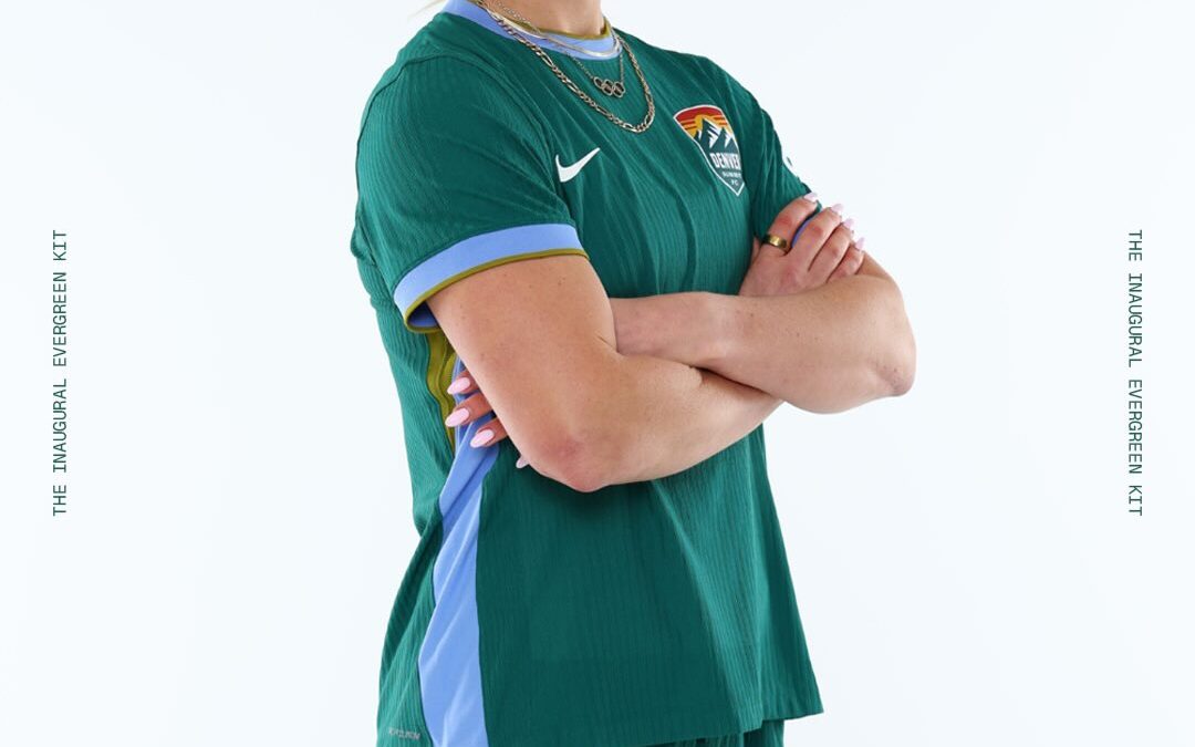 Summit FC presenta su uniforme histórico: Un hito en el fútbol femenino de Denver