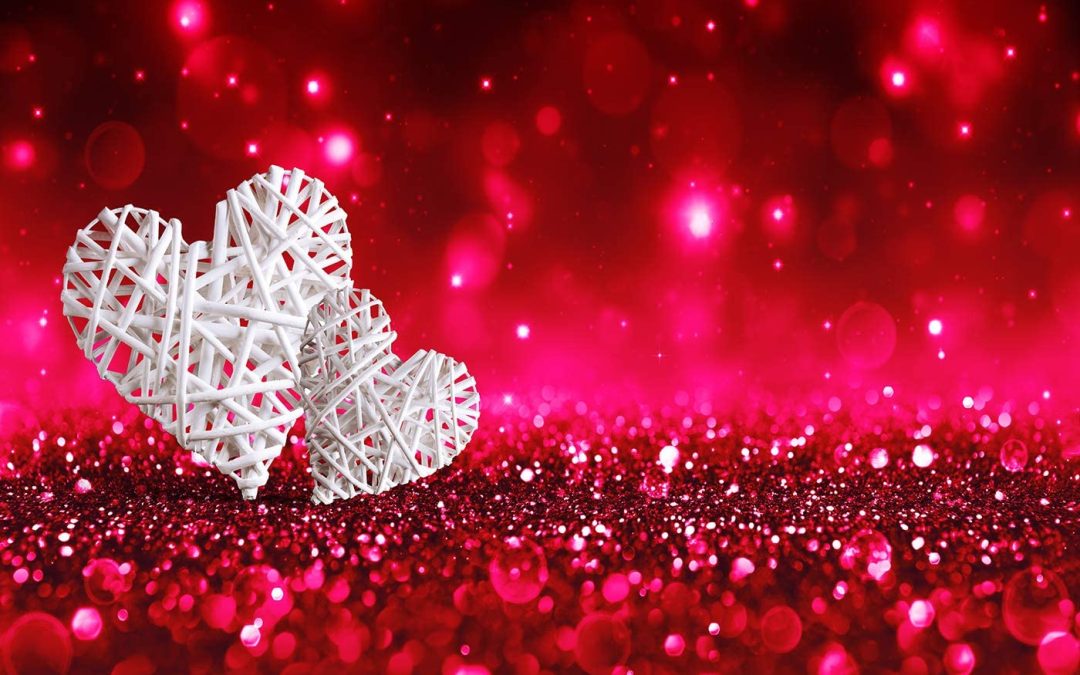 El centro de McAllen se transforma en un mercado romántico para celebrar el Día de San Valentín.