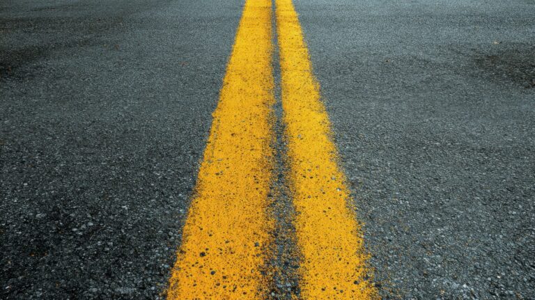 Denver Implementará Cambios en las Avenidas 13 y 14 para Reducir Velocidad y Mejorar Seguridad Vial