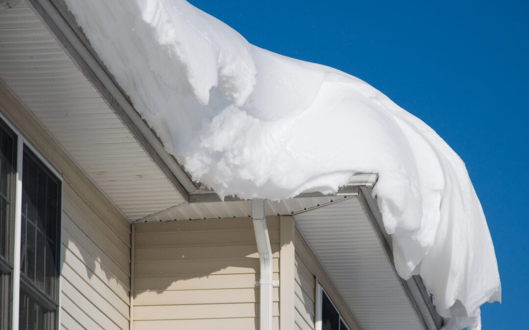 Daños en techos por nieve y hielo: un problema creciente en Rhode Island
