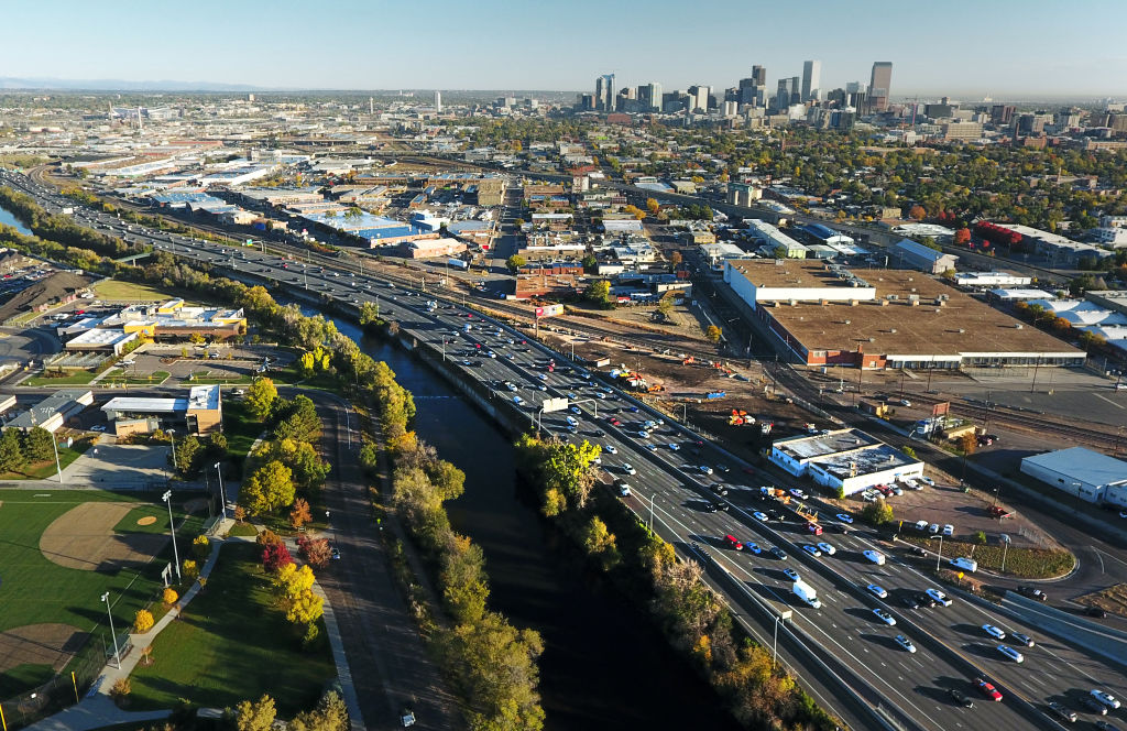 I-25 Reconocida como una de las Carreteras Más Mortales de Colorado en Nuevo Estudio