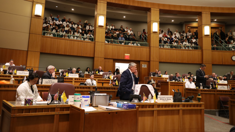 Nueva Propuesta Legislativa para Mejorar el Acceso a Servicios de Salud en Nuevo México