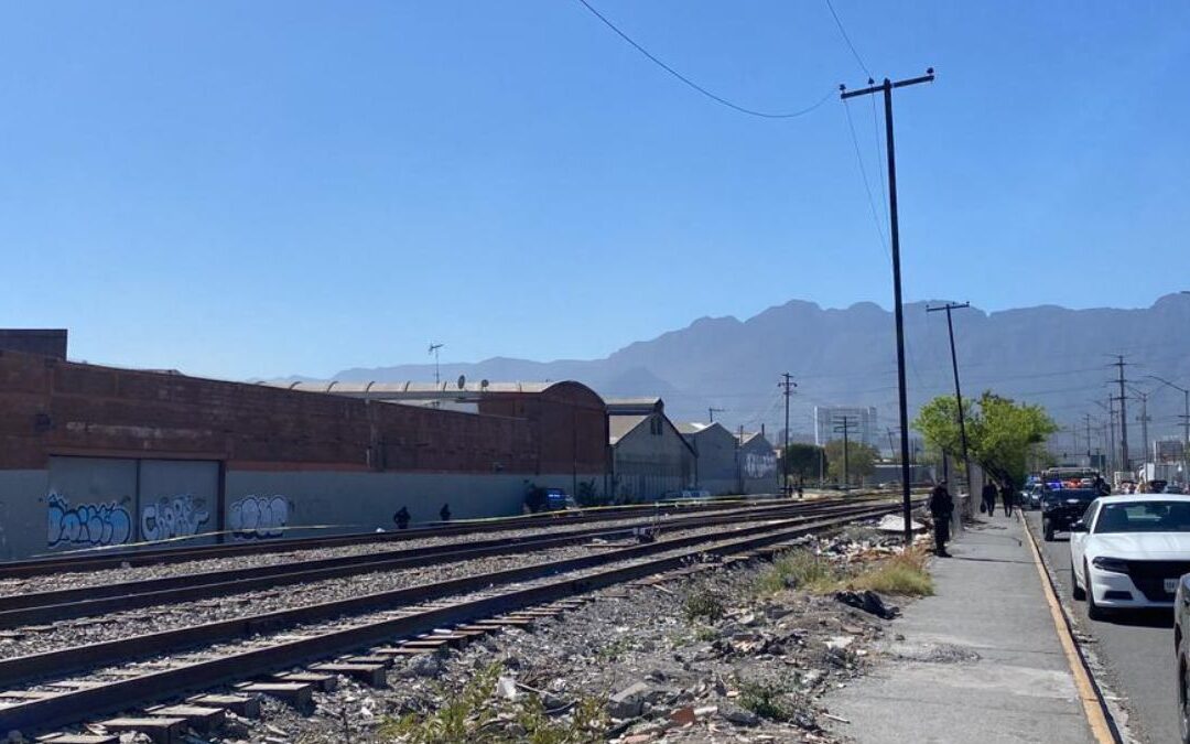 Descubren restos humanos en maletas en Bella Vista, Monterrey